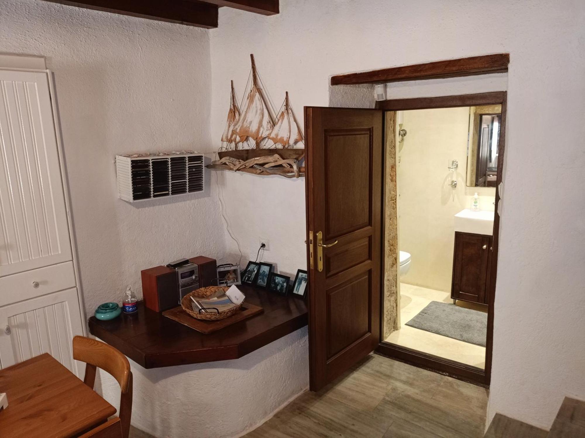 Kissamitakis Guesthouse 莫奈姆瓦夏 外观 照片