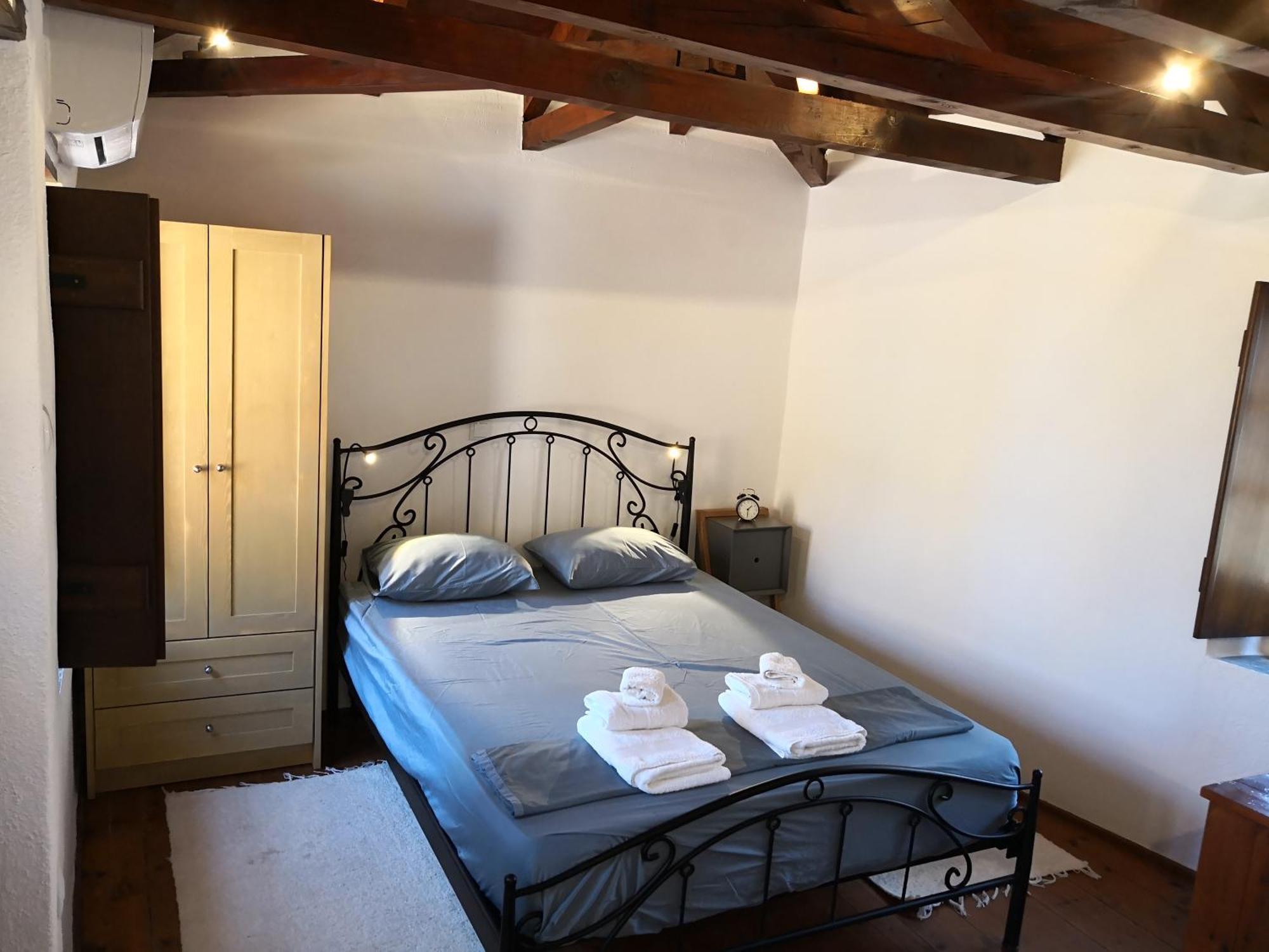 Kissamitakis Guesthouse 莫奈姆瓦夏 外观 照片