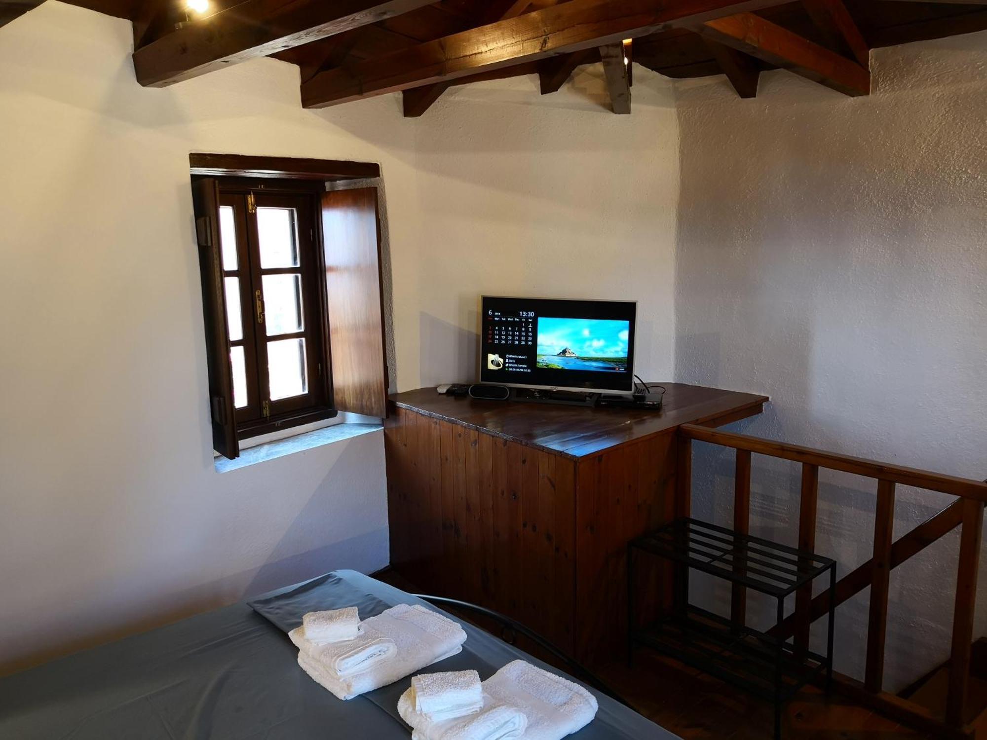 Kissamitakis Guesthouse 莫奈姆瓦夏 外观 照片