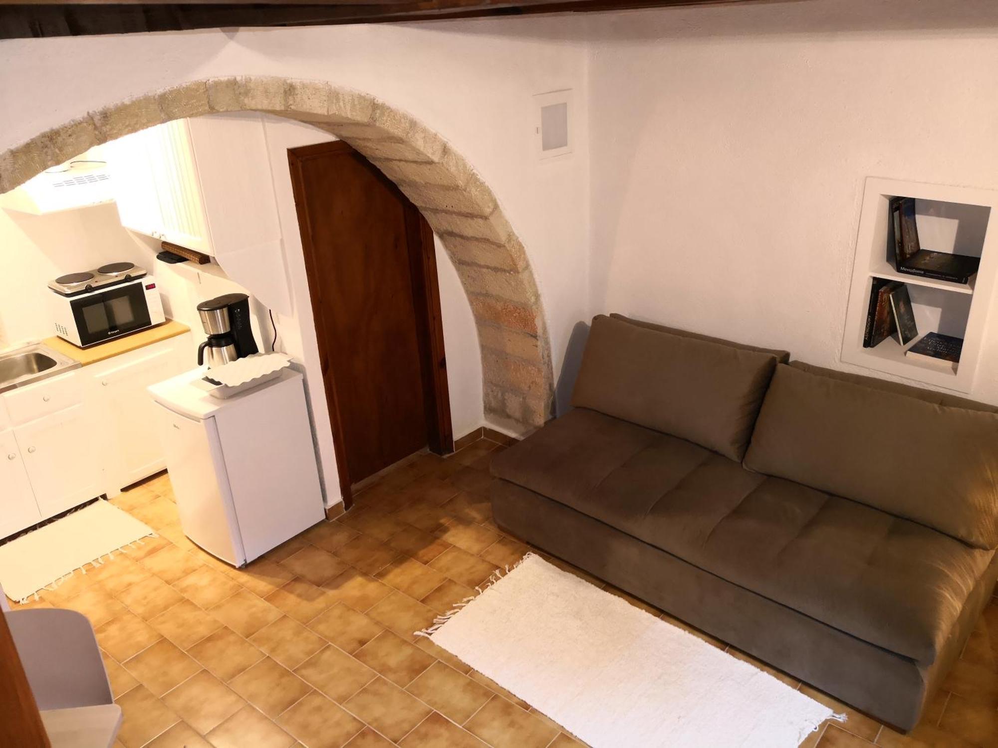 Kissamitakis Guesthouse 莫奈姆瓦夏 外观 照片