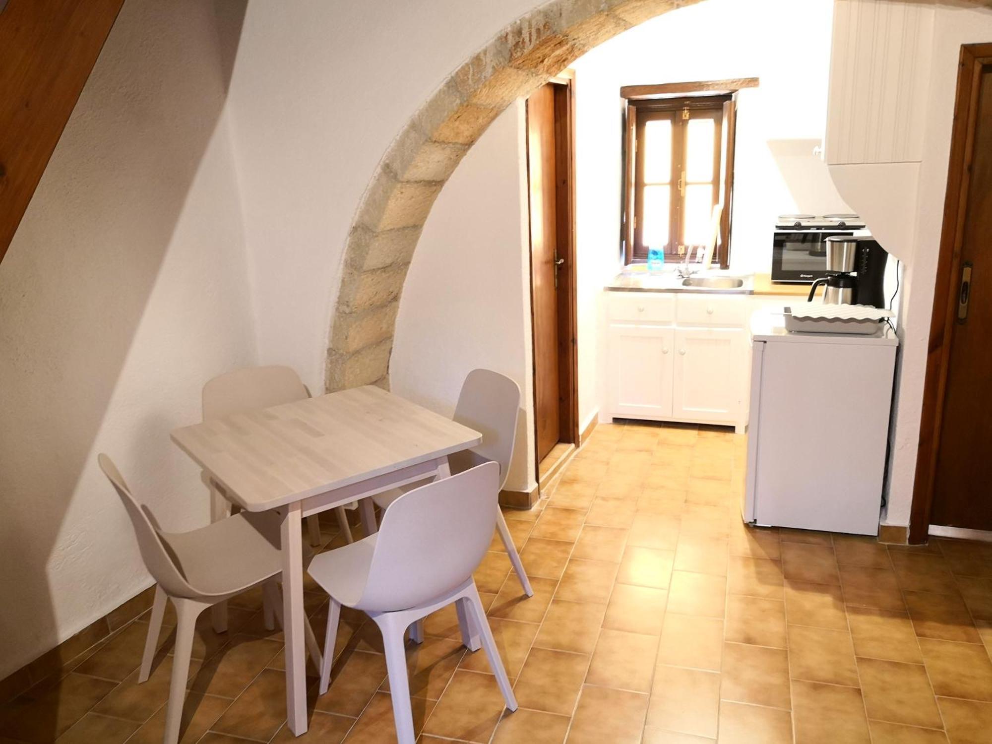 Kissamitakis Guesthouse 莫奈姆瓦夏 外观 照片